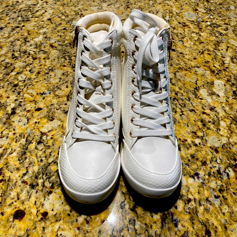 Wedge sneakers 7.5 white by jus fab
